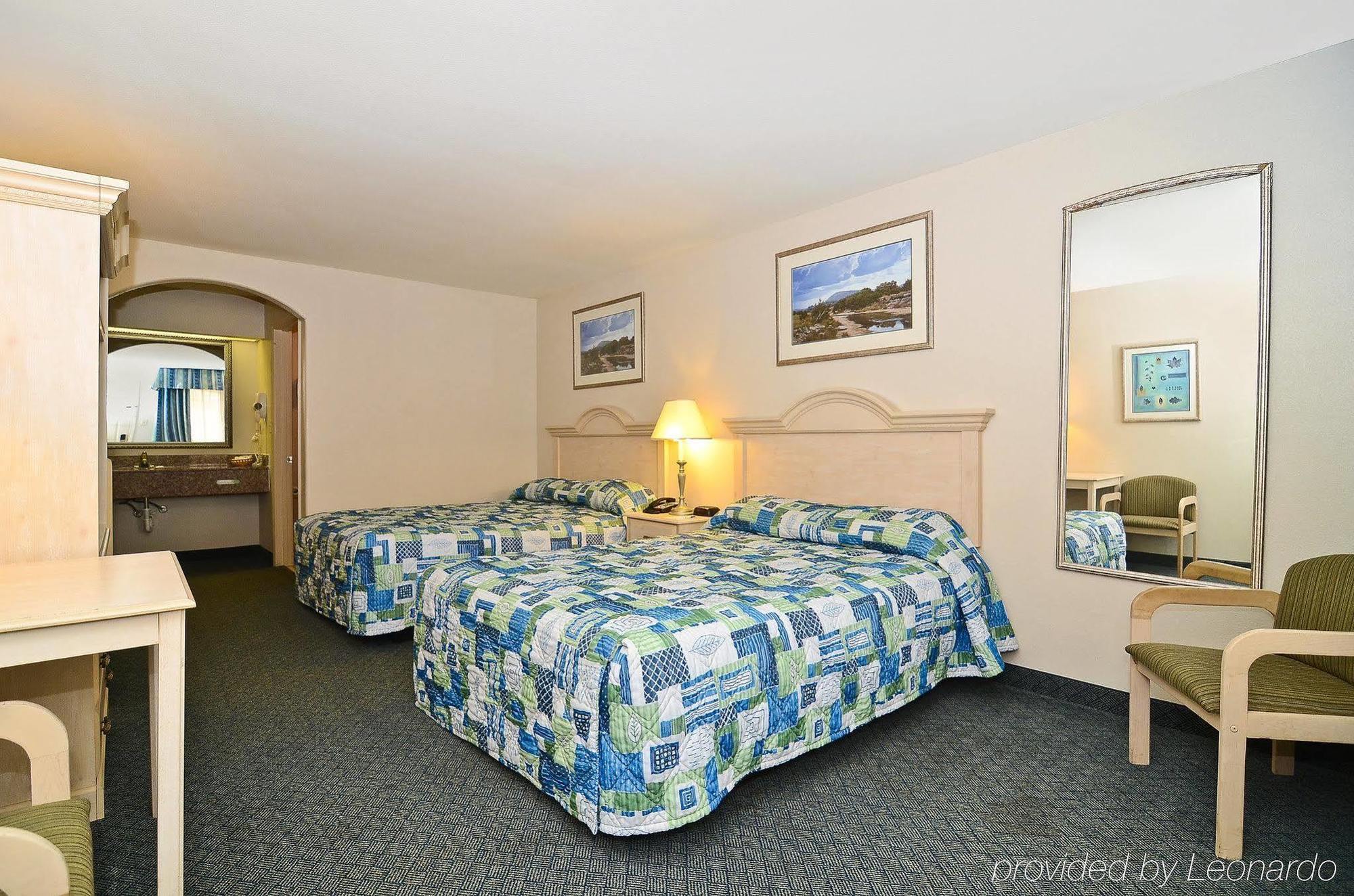 Americas Best Value Inn West Columbia Cameră foto